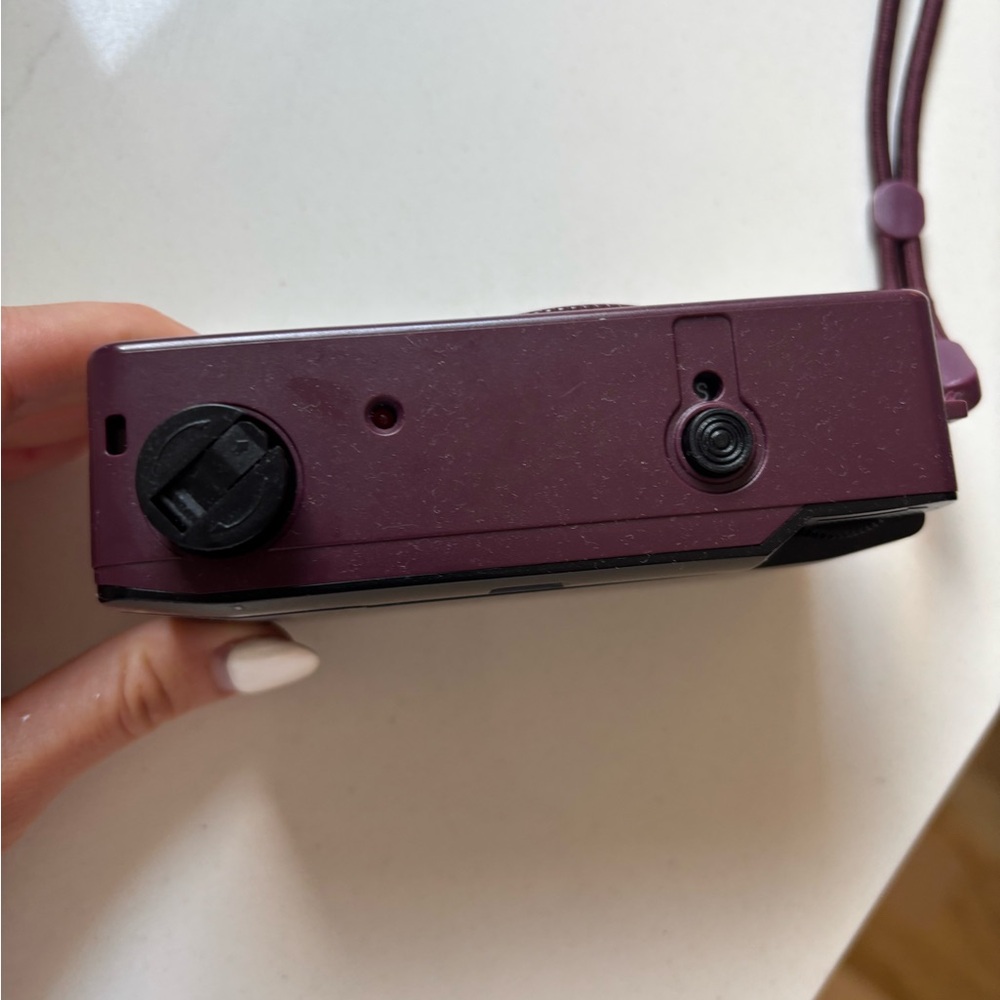 Compact Film Camera - Picture 4 of 4